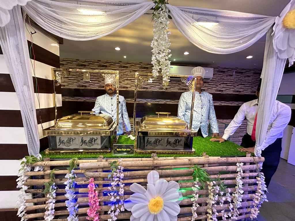 Traditional Bengali Wedding Catering Setup in Kolkata